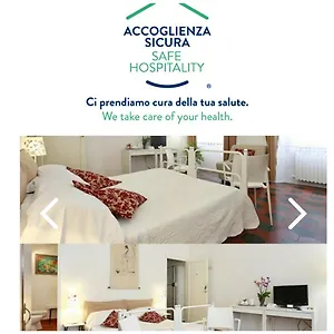 Lucretia House Casa de hóspedes