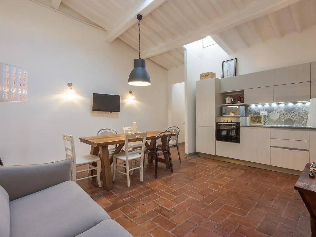 San Lorenzo Market Suite Florence Apartment