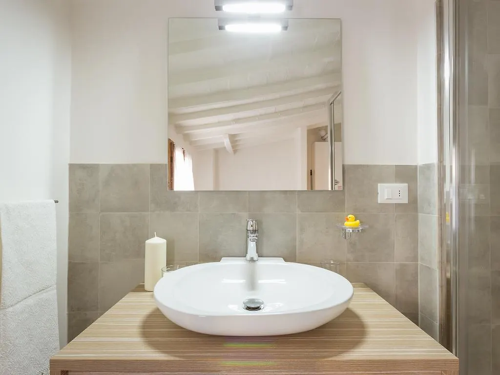 San Lorenzo Market Suite Florence Apartment